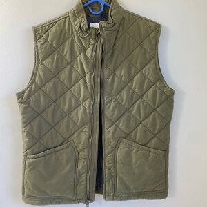 GAP Men's Quilted Olive Green Utility Puffer Vest